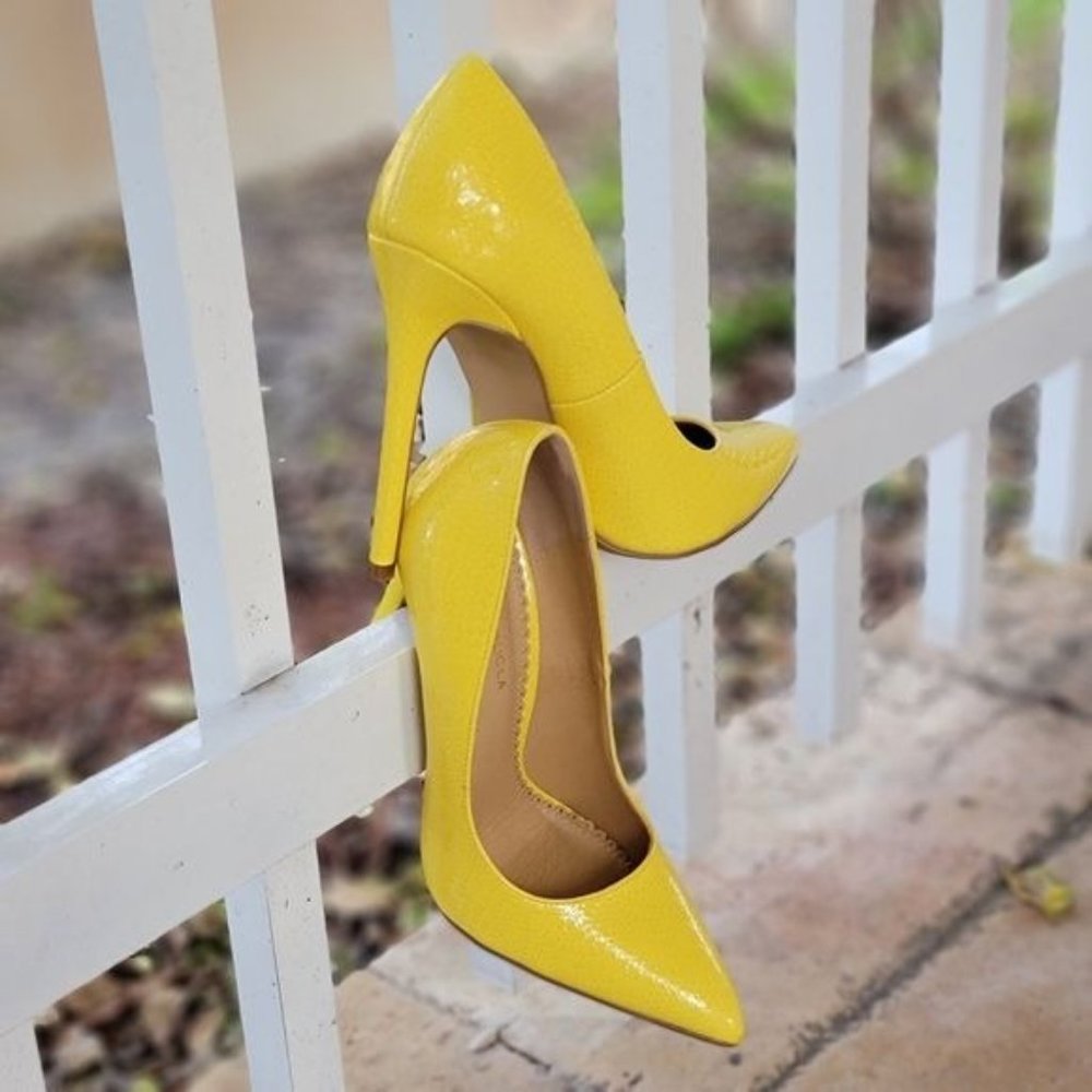 Women's Yellow Pointed Toe Stiletto Pumps High Heels - Picture 3 of 5